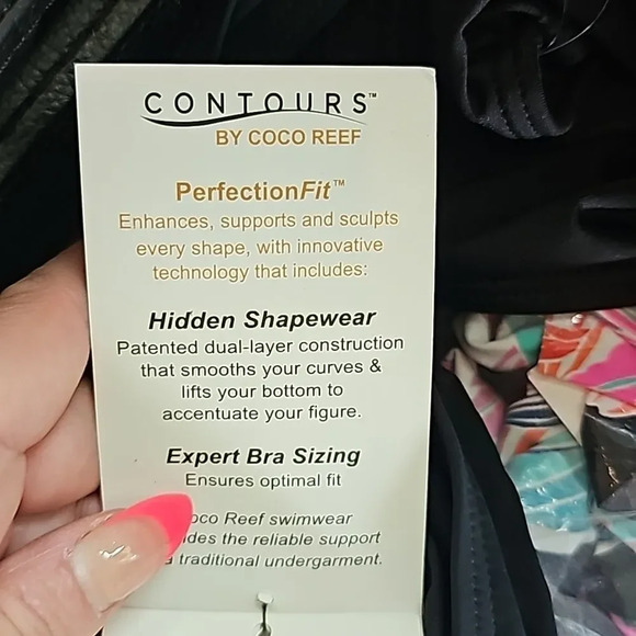 Contours Solitaire V-Neck center Rushing Underwire black One Piece Swimsui… - Picture 14 of 16